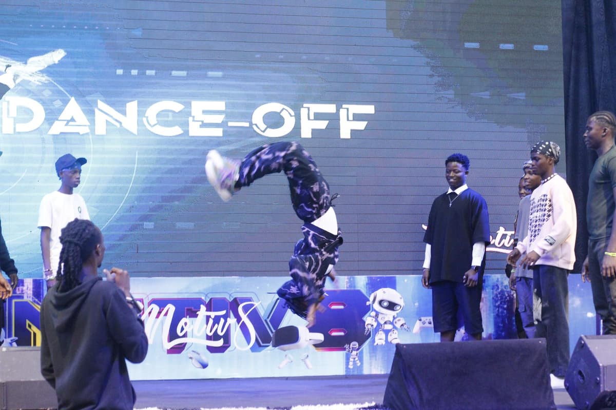 Dance-off on the David's Army stage